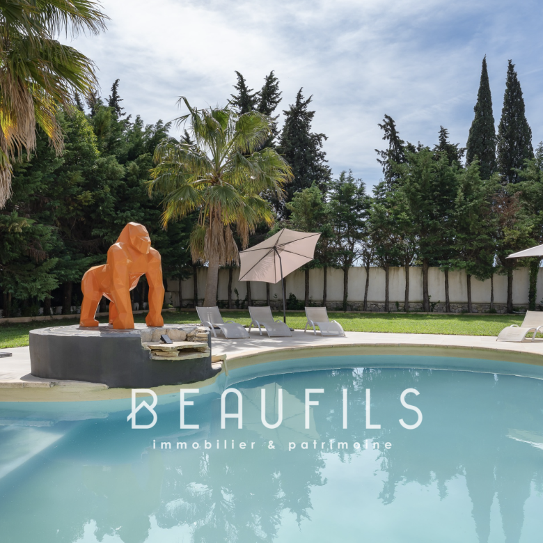 Single-storey villa on the edge of the Garrigue de Mazan with PI