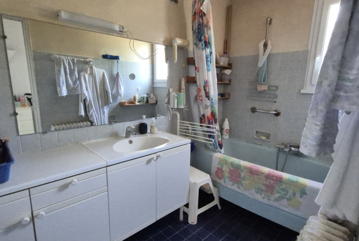 1170