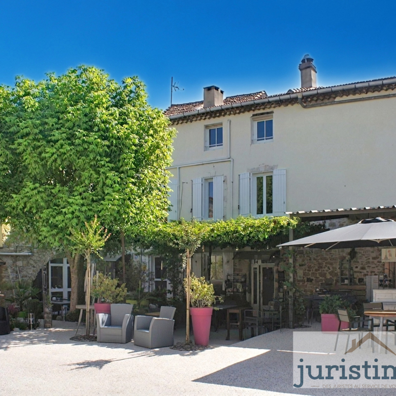 Maison 6 Pièces 200 m2