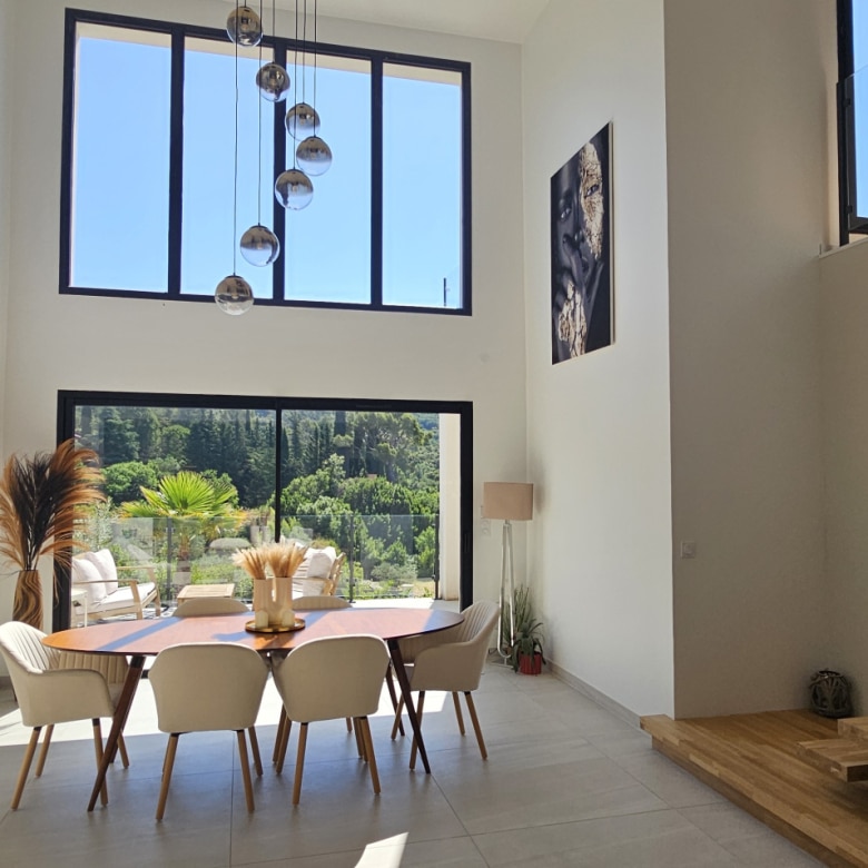 Luxury real estate photo | Charming Properties