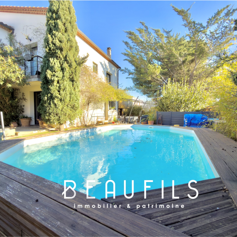 Luxury real estate photo | Charming Properties