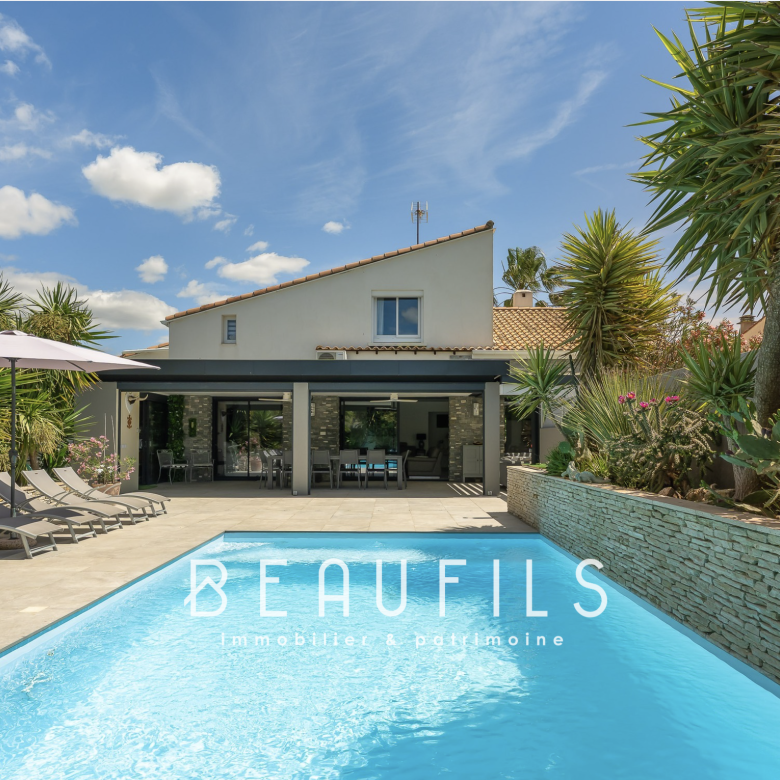 Luxury real estate photo | Charming Properties