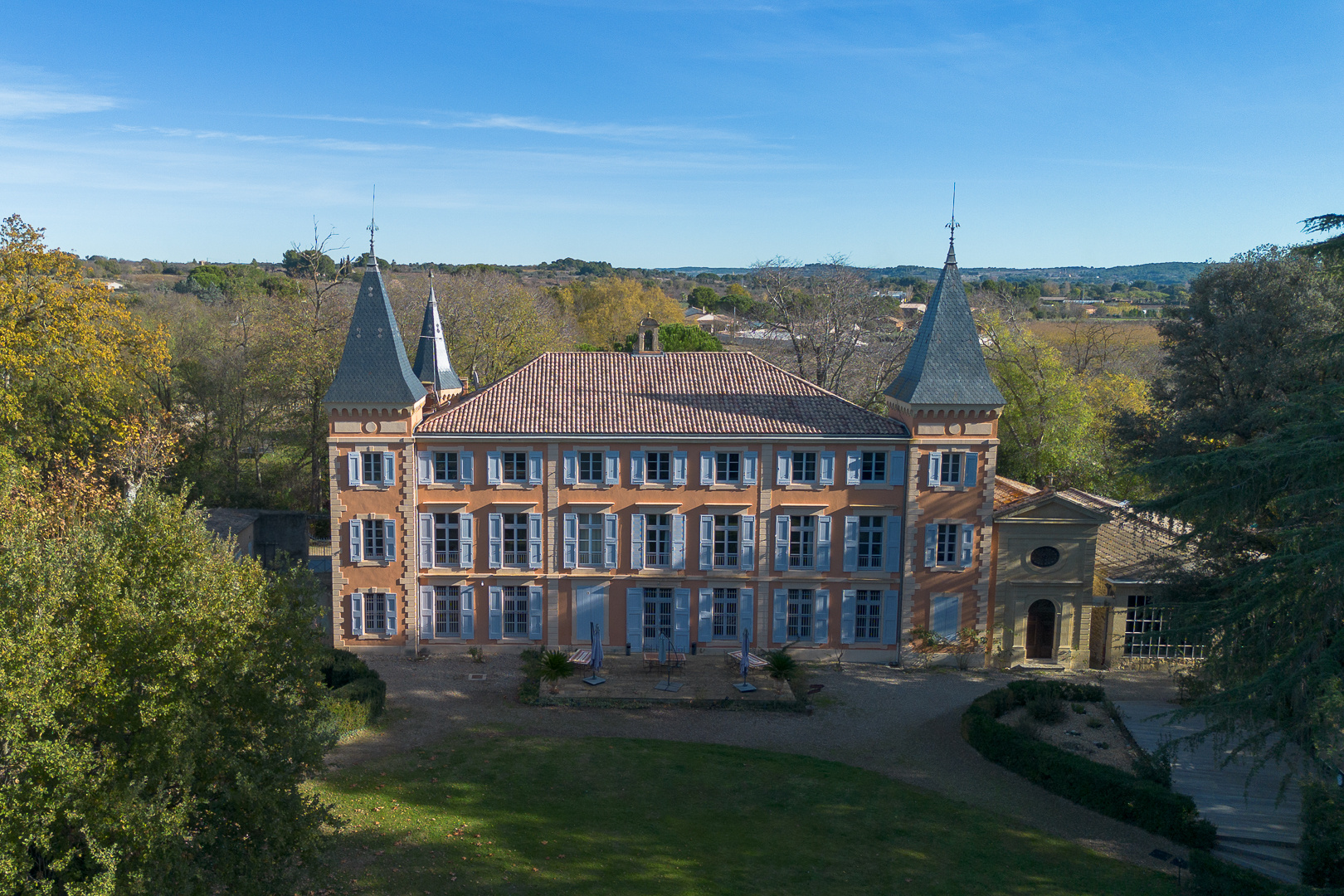 Exceptional castle in Pézenas Exceptional castle in Pézenas, surrounded by a landscaped park of 4.4 hectares.