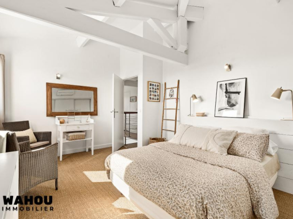 Bright room with modern decor and elegant furniture in an architect-designed villa.