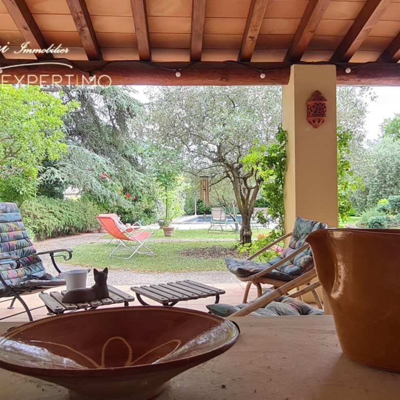 Luxury real estate photo | Charming Properties