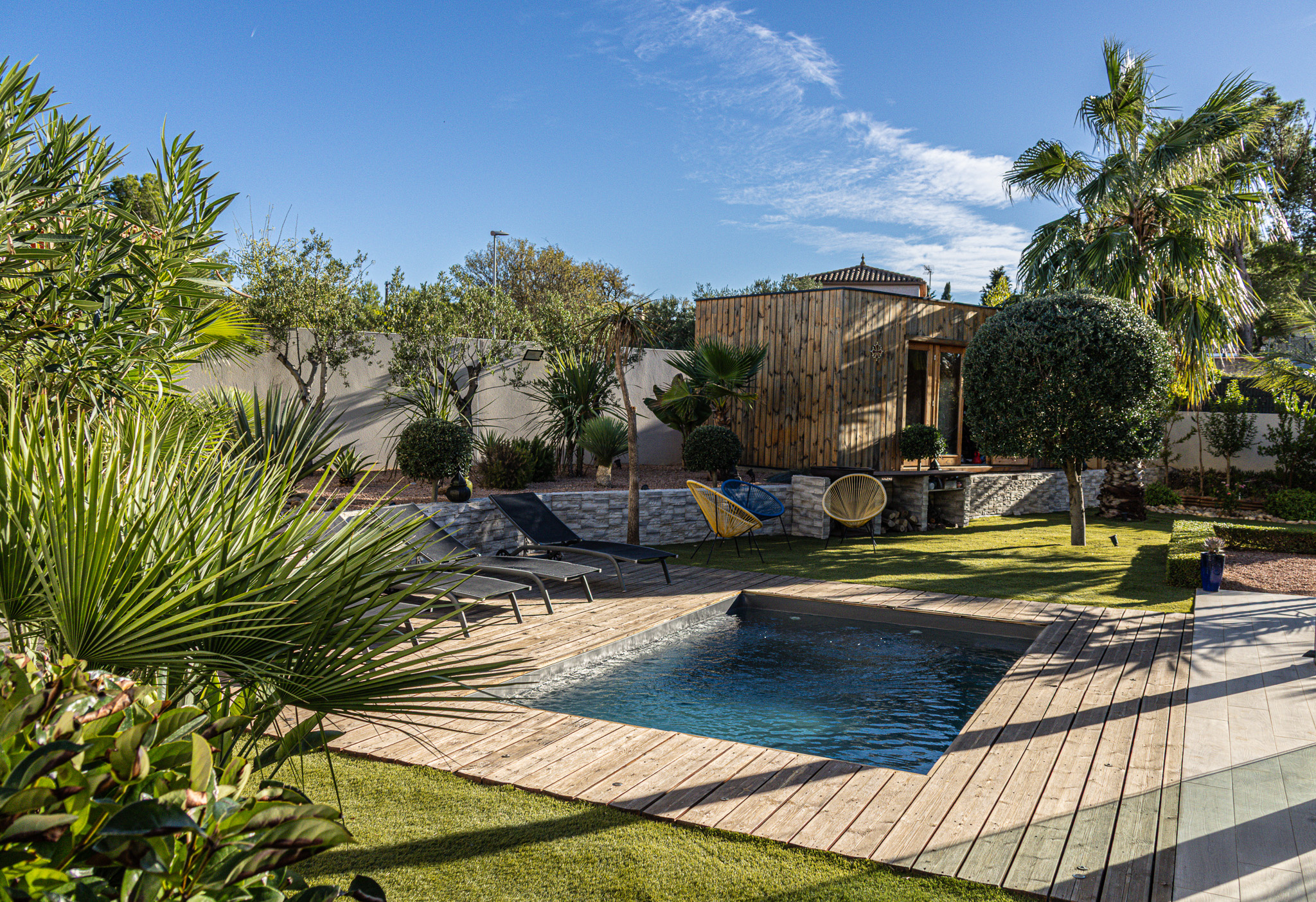 Superb villa with swimming pool in Narbonne Contemporary villa with heated swimming pool and separate chalet in Narbonne.