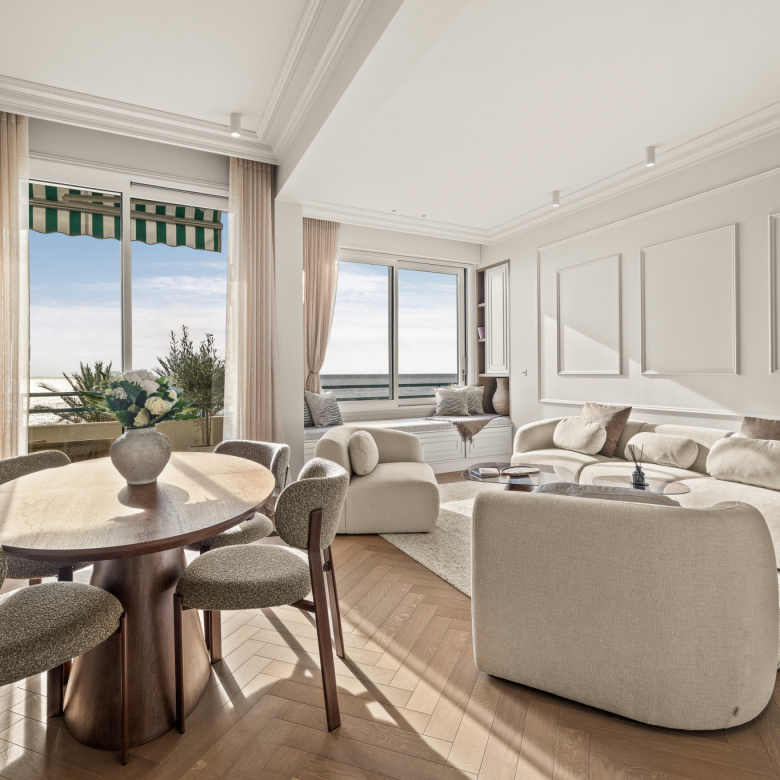 Luxury real estate photo | Charming Properties