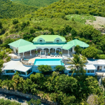 À Saint-Martin, villa d’exception à la baie orientale avec A