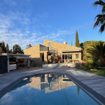 Rare. Property made up of 2 houses on 4000m2 of land