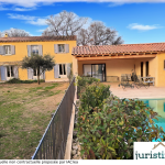 MAISON FAMILIALE DE 5 CHAMBRES AVEC PISCINE  SUR LA COLLINE