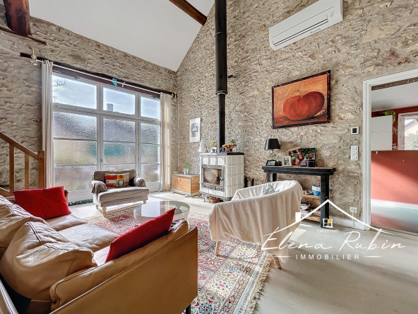 Close to Rambouillet Maison de character 250 m2, 8 rooms