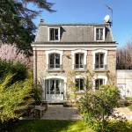 For sale Taverny, Mansart 19 th, 201 m2, 6 rooms, 1 bure