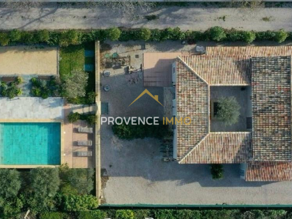 Maison à la campagne composée de 2 logements