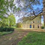 Demeure exceptionnelle du XIX eme – 450m2 – piscine – parc d