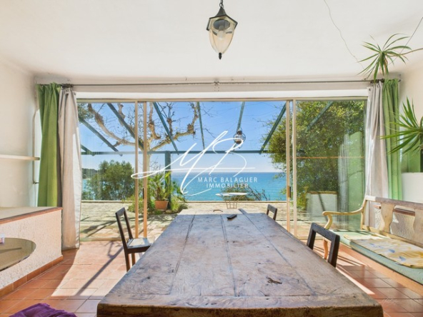 PROPRIÉTÉ BANDOL SANARY – 237 m2 – 7 Pièces – 5 Chambres