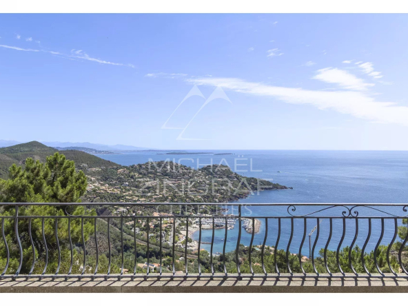 Théoule-sur-Mer – Villa proche Cannes – Domaine fermé