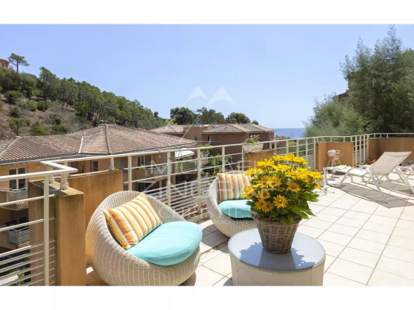 THEOULE-SUR-MER – APARTMENT NEAR THE BEACHES