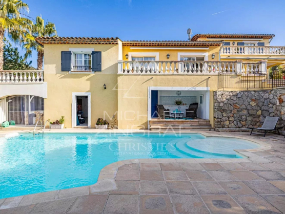 Superbe propriété familiale