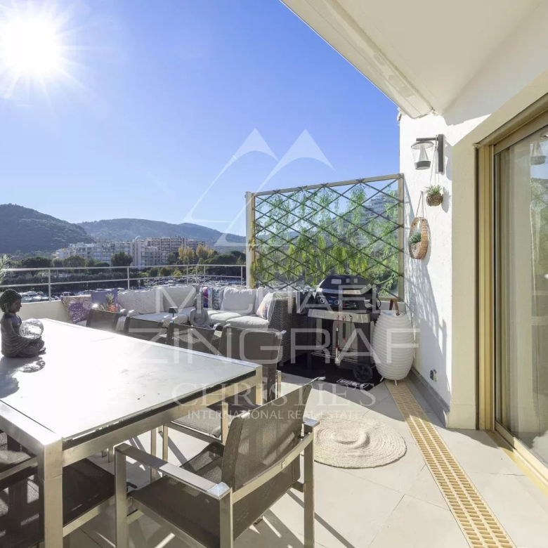 Maison contemporaine proche du centre-ville