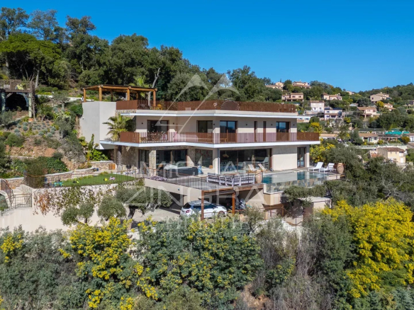 Villa contemporaine – Saint-Jean-de-l’Estérel – Proche Cannes