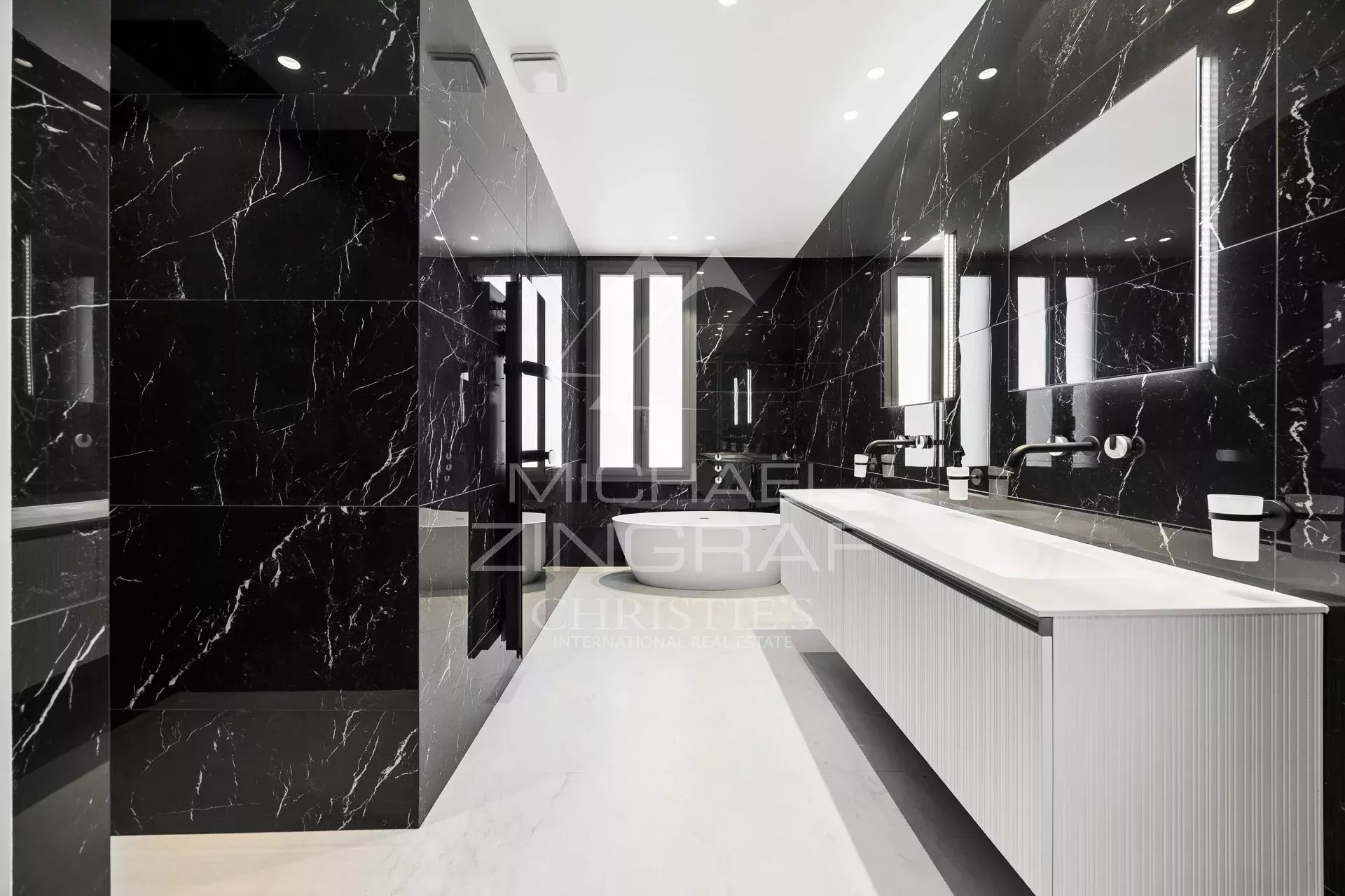 f1e7a0082de32fd8c4bb841ff0358b02_46a7a2ddfa_1920-original