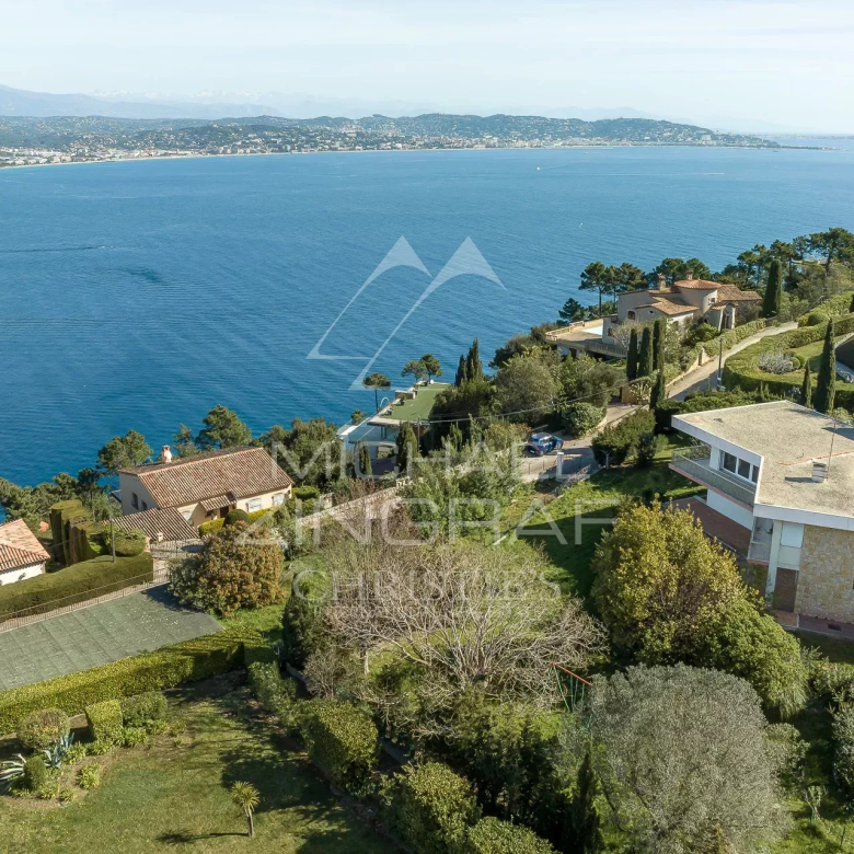 Charmante maison de ville – Jardin et terrasse – Saint-Maur-des-Fossés – Adamville