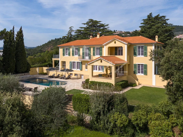 EXCLUSIVITE Mandelieu-la-Napoule – Minelle – Propriété proche Cannes