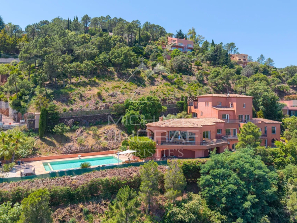 Proche Cannes – Propriété familiale