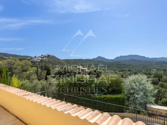 Unobstructed view of nature from a terrace of a contemporary property in Mandelieu-la-Napoule.