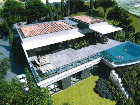 Vue aérienne d'un projet de villa contemporaine avec piscine sur un terrain plat à Mandelieu-la-Napoule.