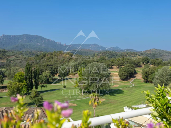 Luxury real estate photo | Charming Properties