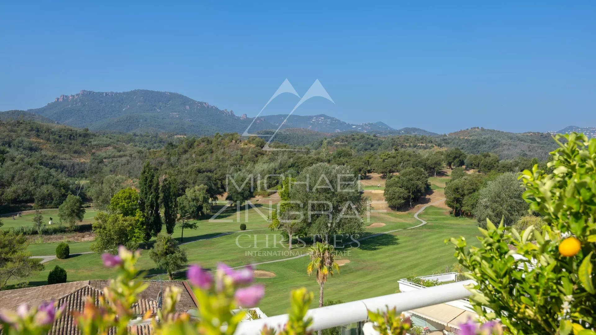 Panoramic view of the Barbossi golf course and the surrounding hills from an apartment in Mandelieu-la-Napoule.