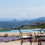 Élégante maison avec vue mer panoramique