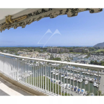 LUMINEUX APPARTEMENT AVEC SUPERBE VUE MER