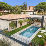 Luxury contemporary villa