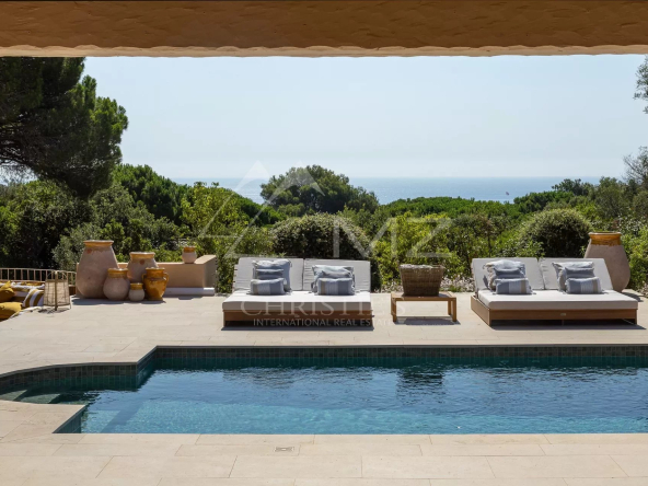Propriété provençale avec vue mer – Plage à pied – Sainte-Maxime