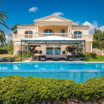 Villa vue mer panaromique sur le village de Saint-Tropez