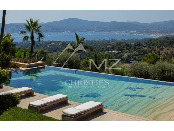 PROPRIETE D’EXCEPTION – VUE MER PANORAMIQUE
