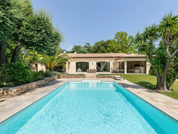 Properties 200m from the beach - Calm &amp; refinement