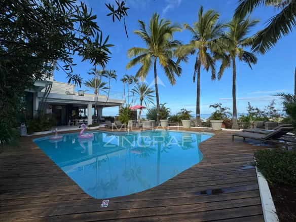 Luxury Villa with Independent Studios and Exceptional Views