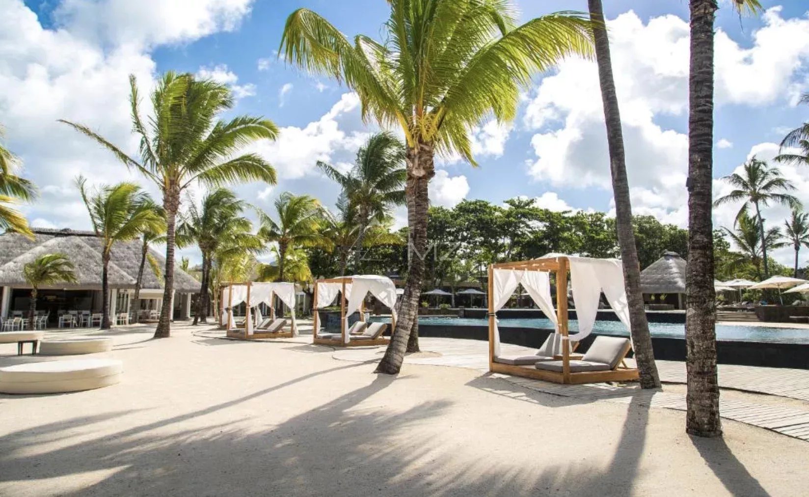 9bf23cf8c27c694f382e9c821a5c97e3_3db74fa0e0_1648-original