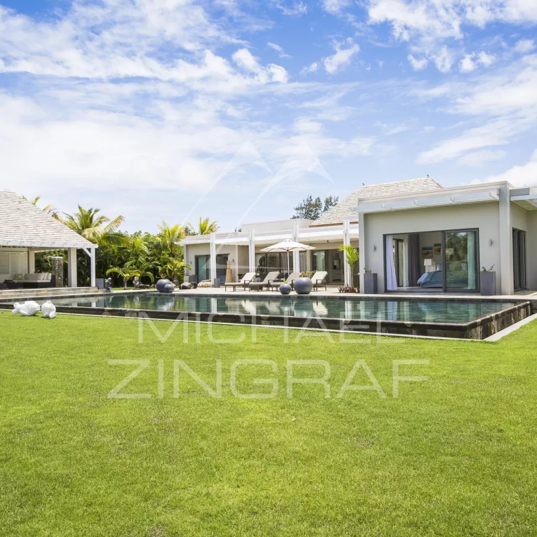 Sumptuous 8 Bedroom Villa in the Heart of Anahita Golf Estate