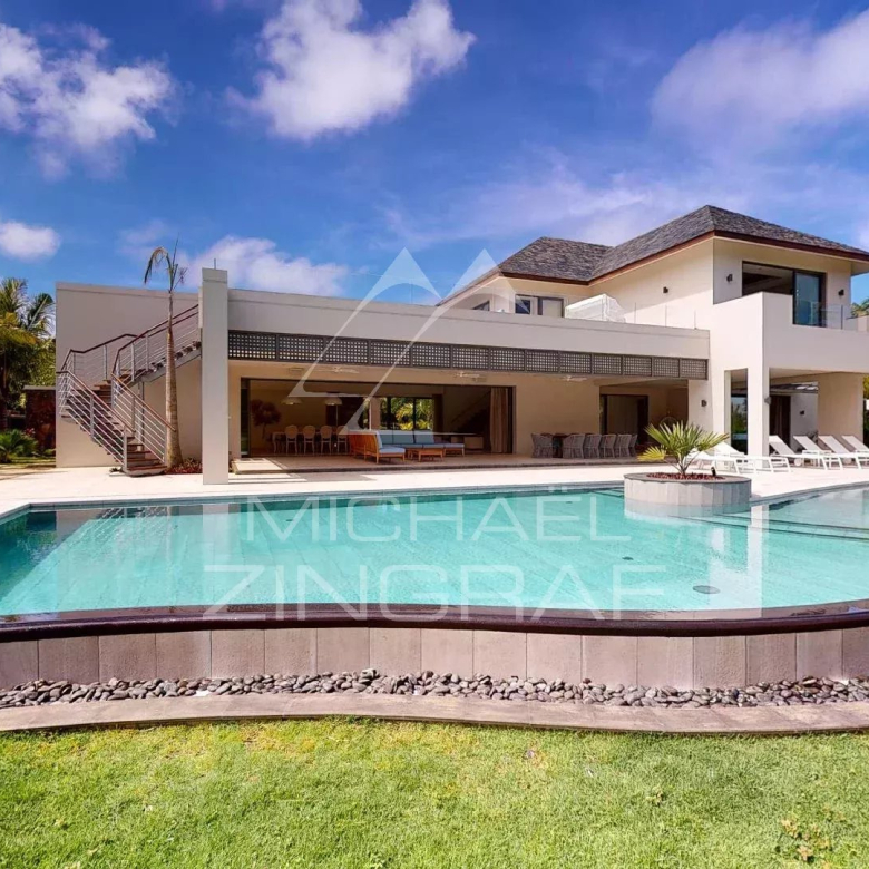 Villa moderne avec Vue sur le Golf