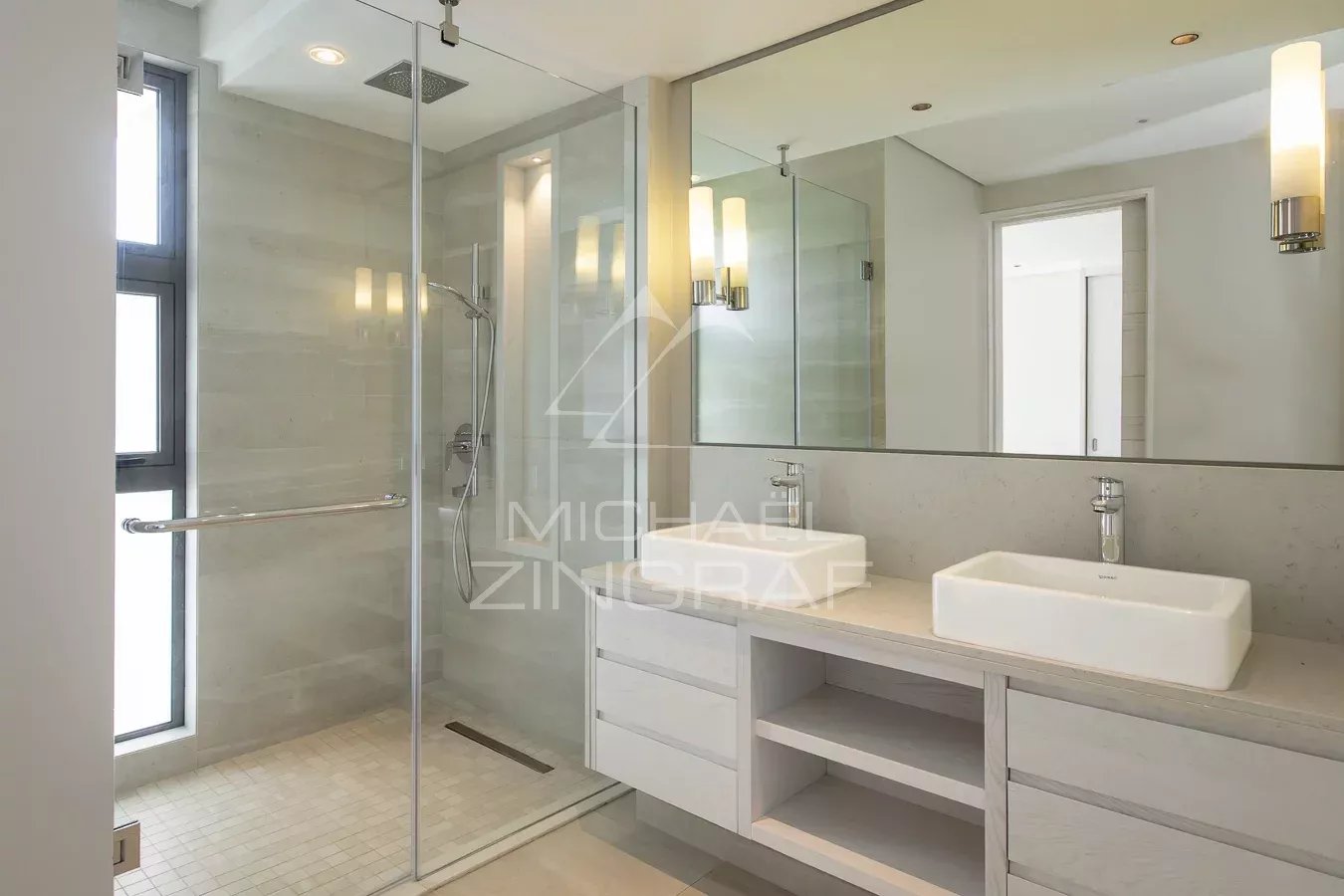 da6a76467bdd94676cea8438fbaffec2_28f7cede55_1350-original