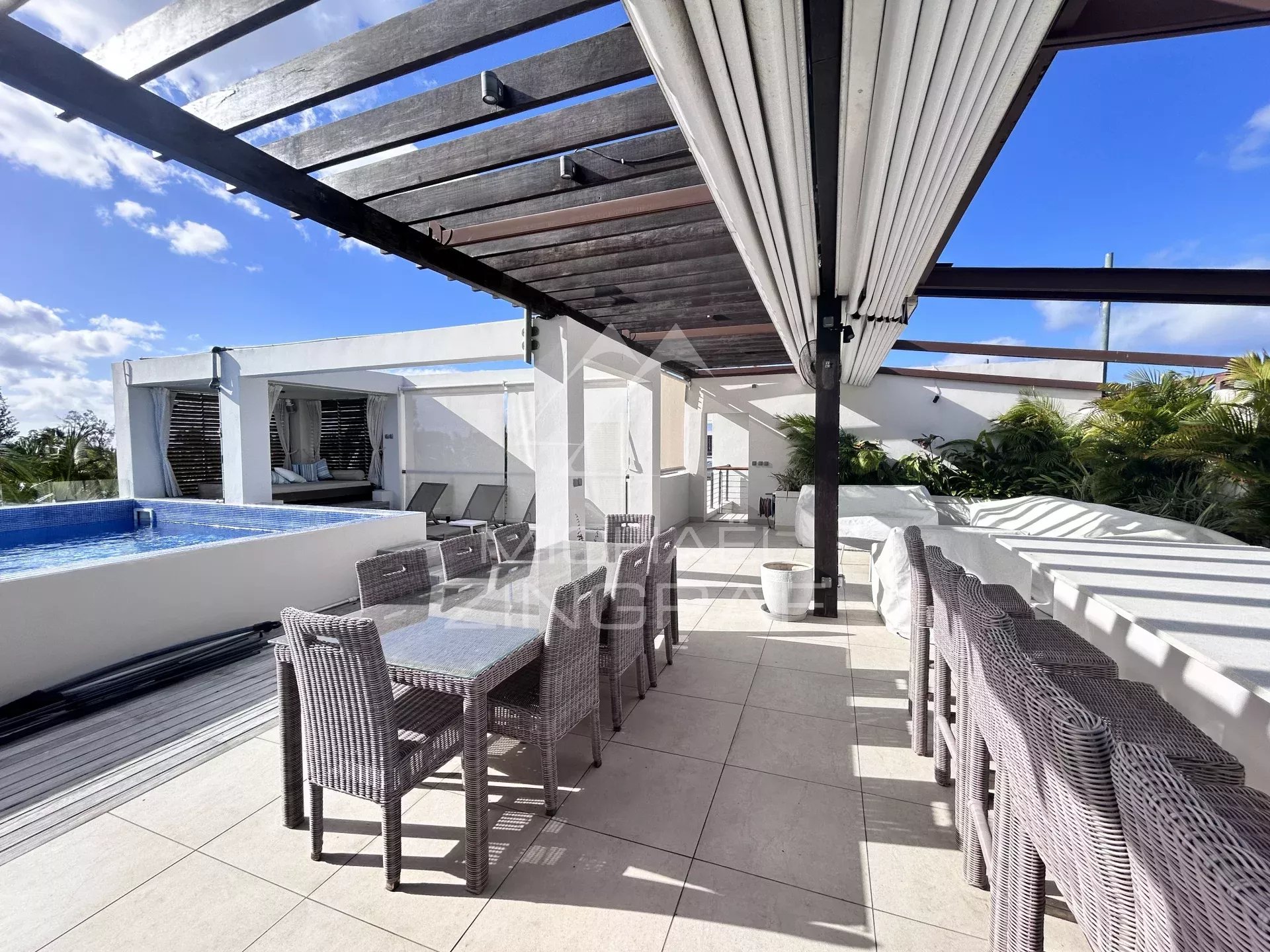 dfed37e88277c845e16be9cf04a5d002_a52265b526_1920-original