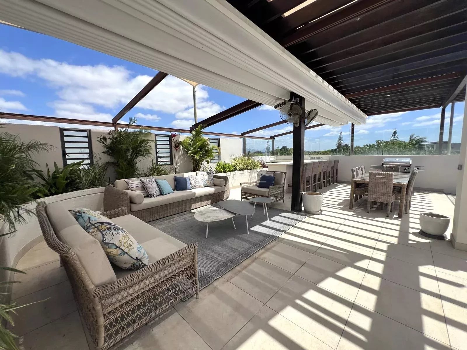 ea9ad99bc9c9a16ebf7e3afe6890e54f_8cdf42efcf_1600-original