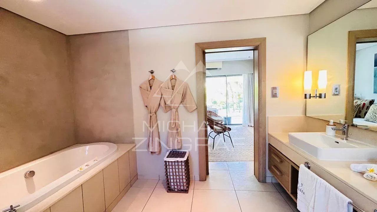 3d76d8960bd2132ea2a8c7b19a3b9e61_1618cb0613_1280-original