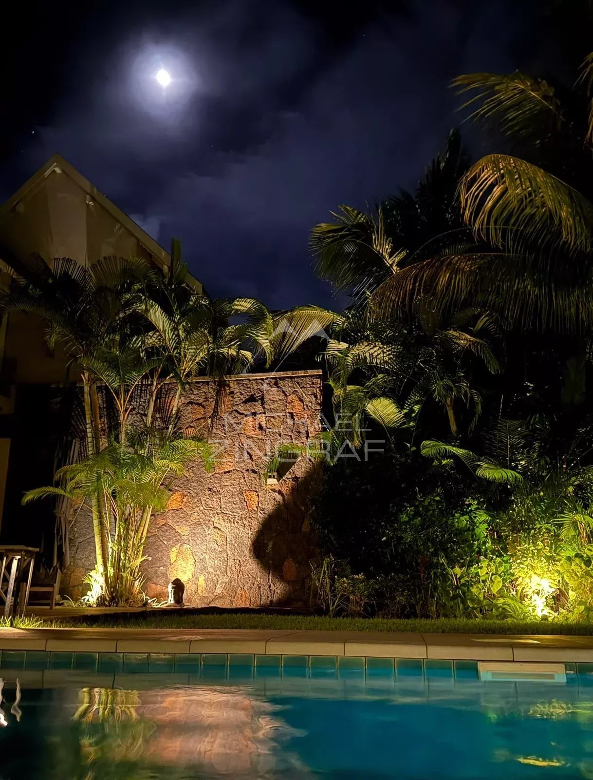 60f16ed7b20871a1c57f6e639a80936b_dfb8386e2c_1600-original