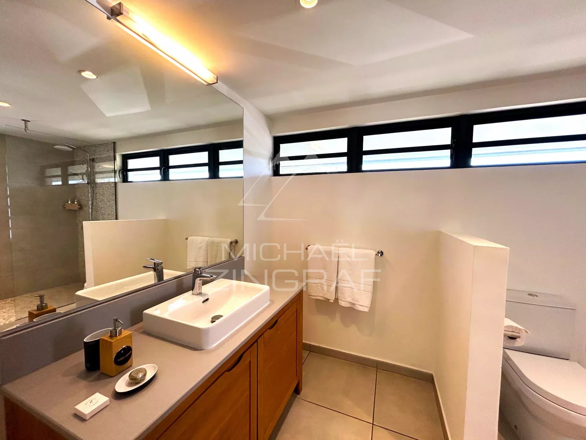 1a232b9856ea4eca7d236e60f596784a_1e0706660b_1920-original