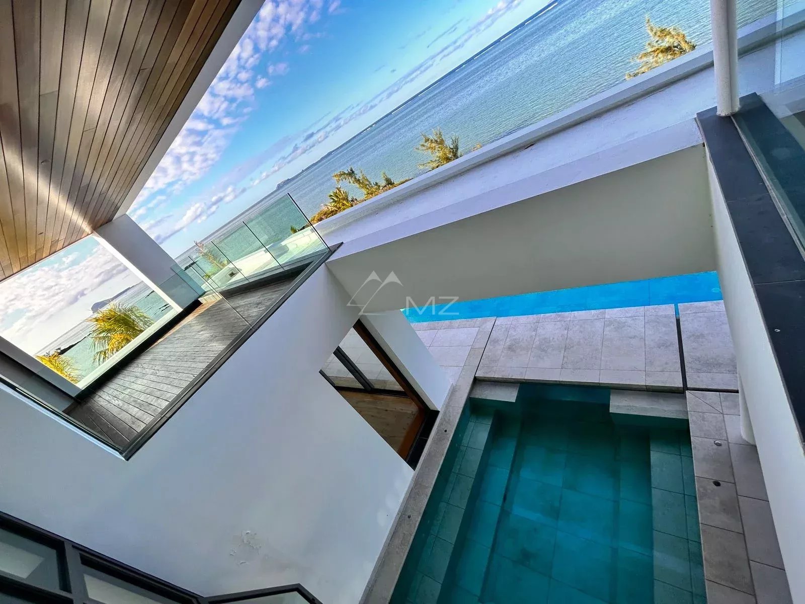 63b9566dd4f549ab4f3be0411a84878a_7f1a956075_1600-original